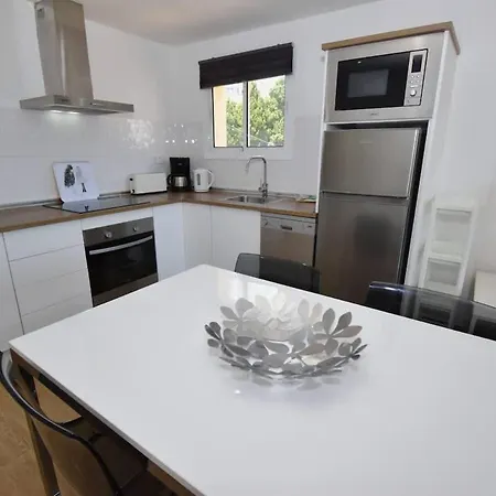 Apartament La Colina Pool & Train *