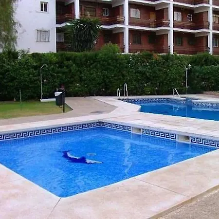La Colina Pool & Train Apartament